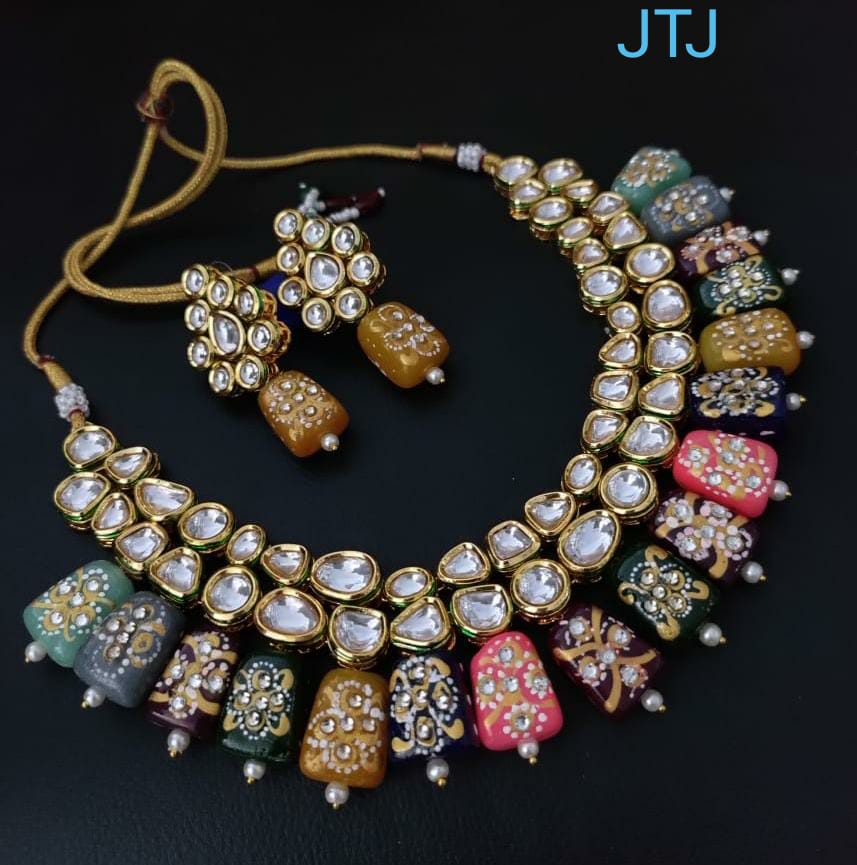 Kundan multicolored neckpiece