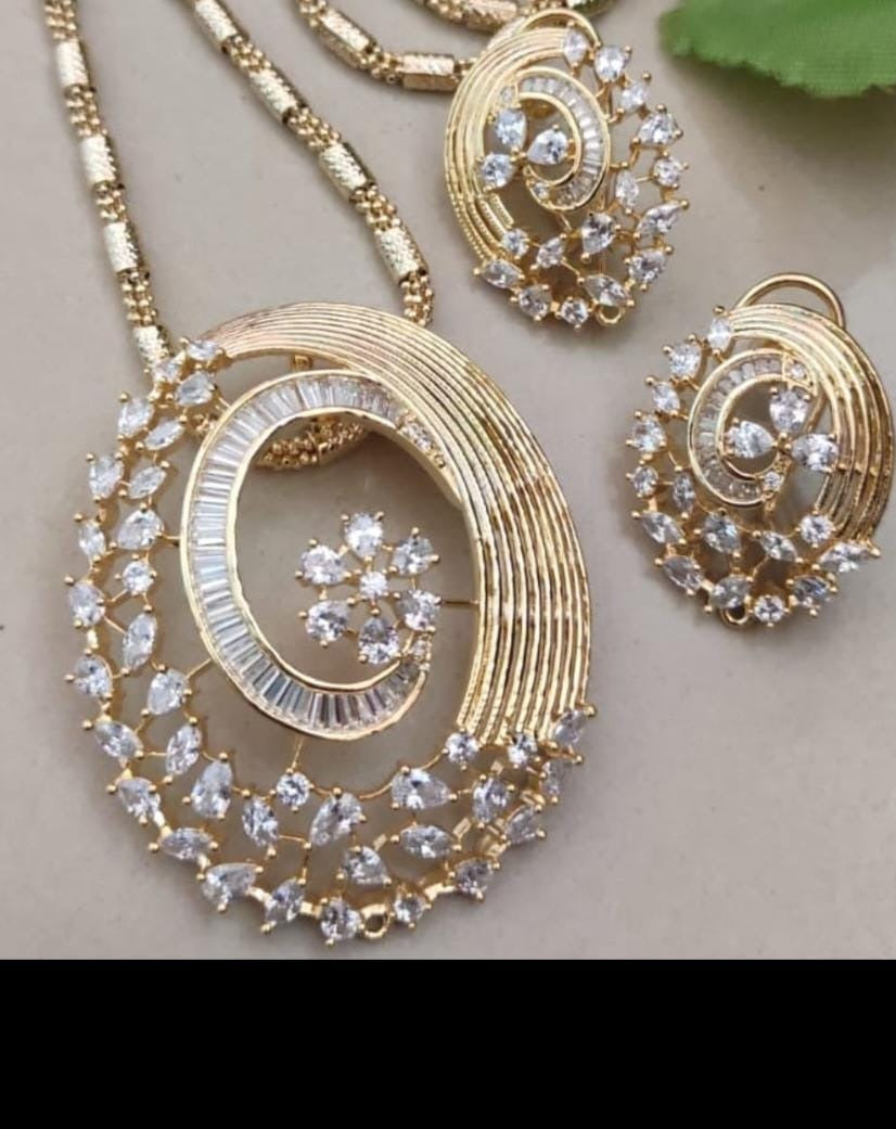 AD Pandent set with chain