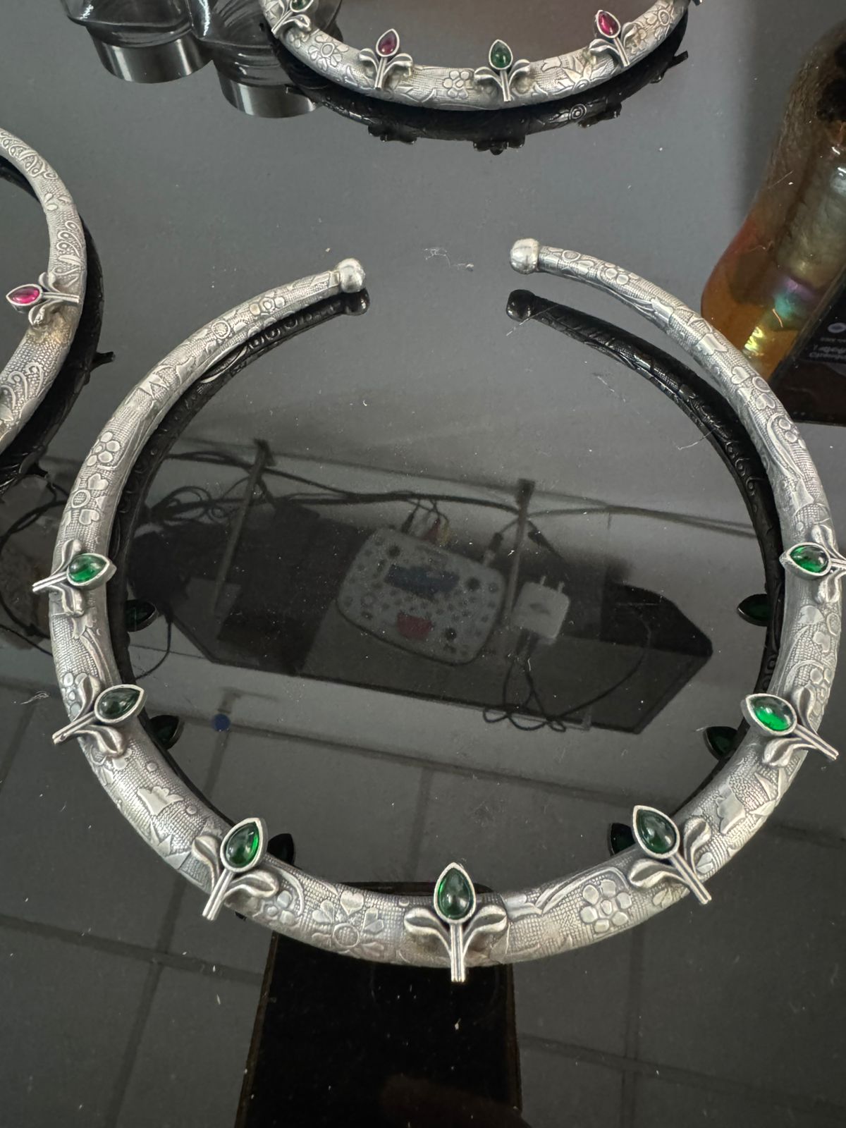 Bold Bloom Hasli neckpiece 2.0