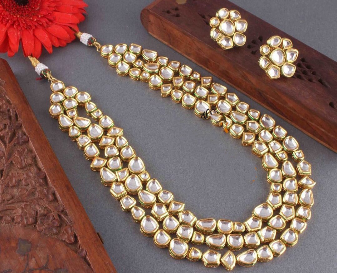 Three layer kundan neckpiece