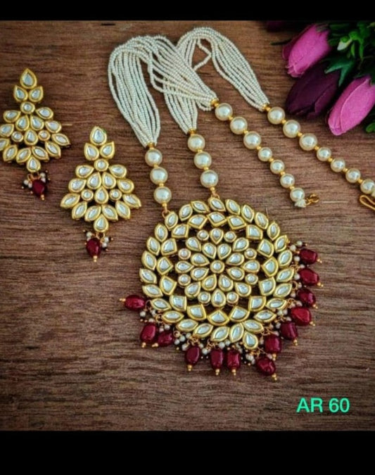 Kundan Red beads neckpiece