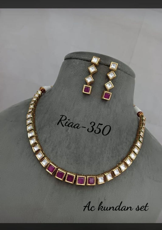 Kundan ruby stone single line neckpiece