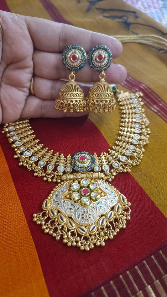 Temple meenakari kundan neckpiece