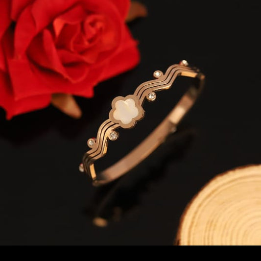 Mop studded rose gold bracelet