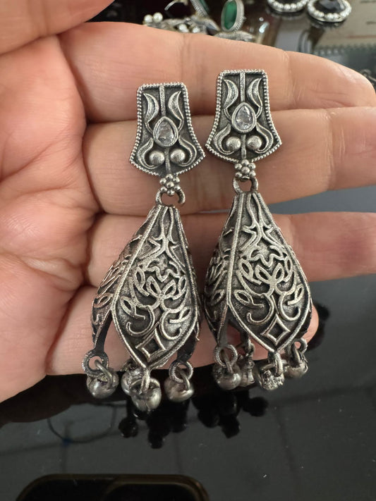 Dholna Jhumkas