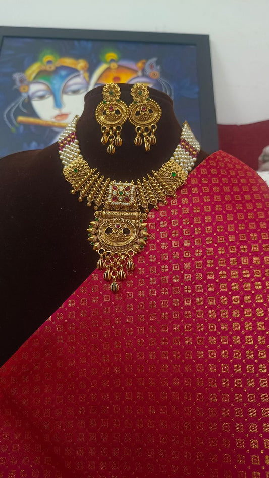 temple Shri Jaya neckpiece