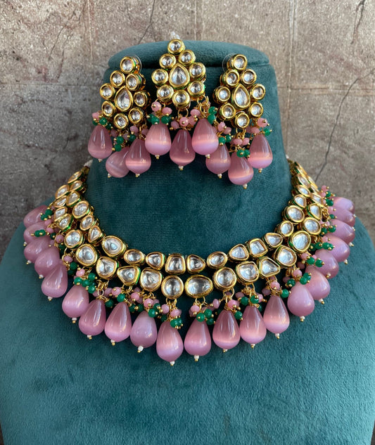 Kundan monalisa beads neckpiece